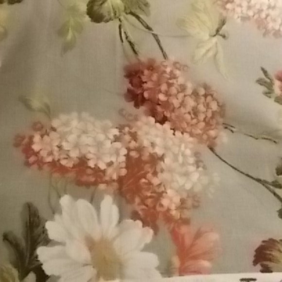 NEW IKEA AINA 2 Golden Yellow 57" x 98" 100% Linen Curtain Panels DISCONTINUED - Picture 6 of 9